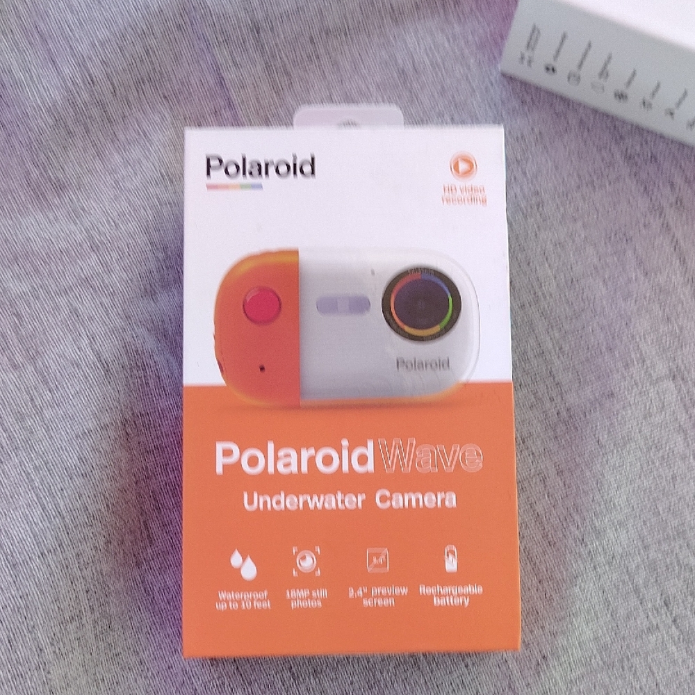 Polaroid Wave Orange Waterproof Camera